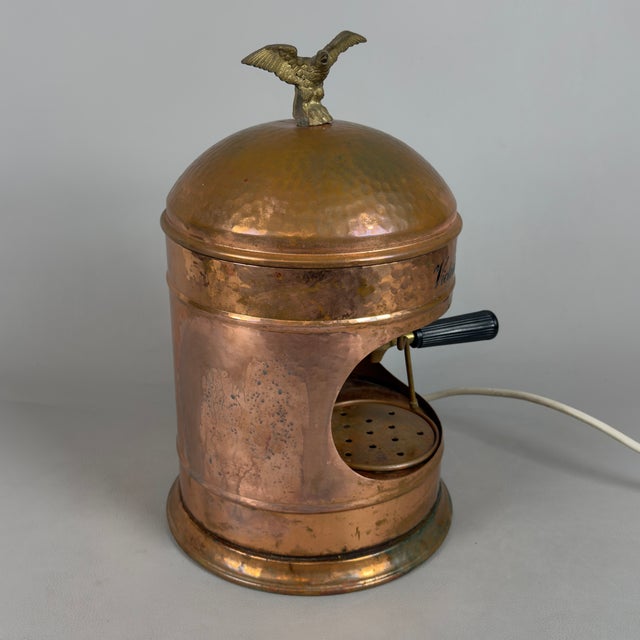 An exceptional collector's item for lovers of authentic Italian espresso and industrial design. This magnificent column...