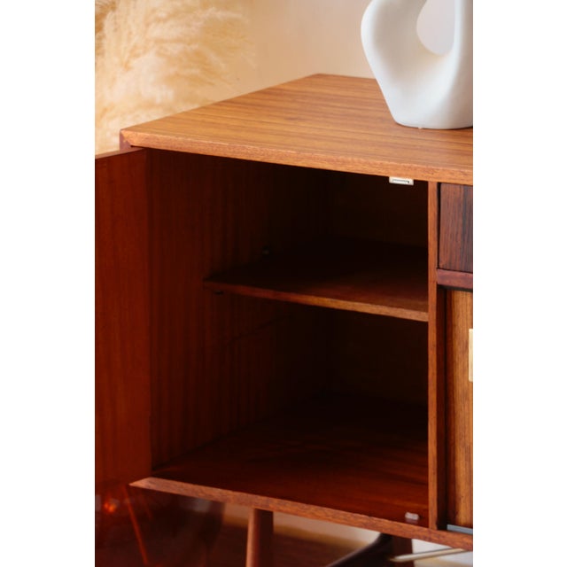 Mid-Century Modern Vintage Sideboard by Herbert E. Gibbs, 1960s For Sale - Image 3 of 18