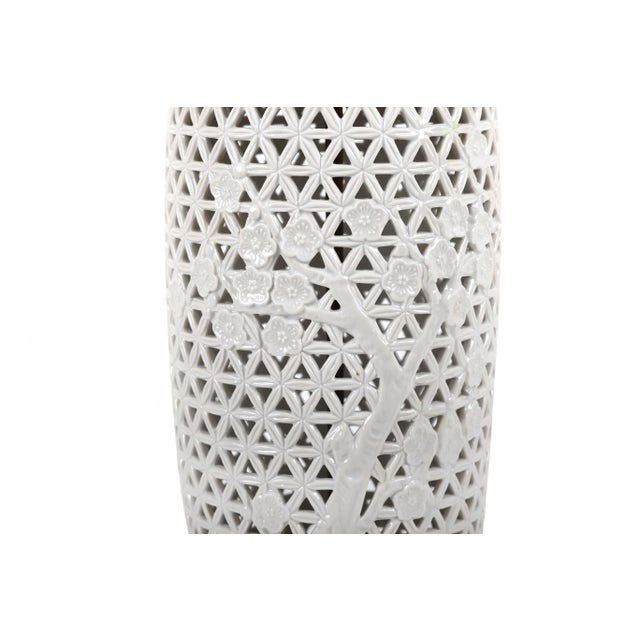 1960s Vintage Reticulated Blanc De Chine Table Lamps, a Pair For Sale - Image 5 of 15