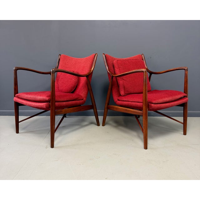 Mid-Century Modern Pair of Finn Juhl Nv #45 Chairs in Walnut by Baker Circa 1955 Mid Century For Sale - Image 3 of 13