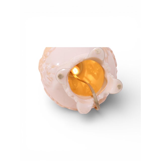 Mid 20th Century Ivory Alladin Alacite Art Deco Table Lamp For Sale - Image 9 of 10