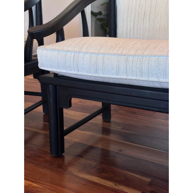 1950s Pair of Black Frame Asian Ming Style Horseshoe Armchairs, For Sale - Image 10 of 13