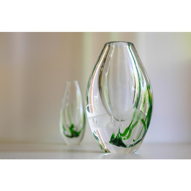 Scandinavia Modern Seaweed and Fish Vases by Vicke Lindstrand Kosta, Sweden, 1960s, Set of 2 A pair of extraordinary...