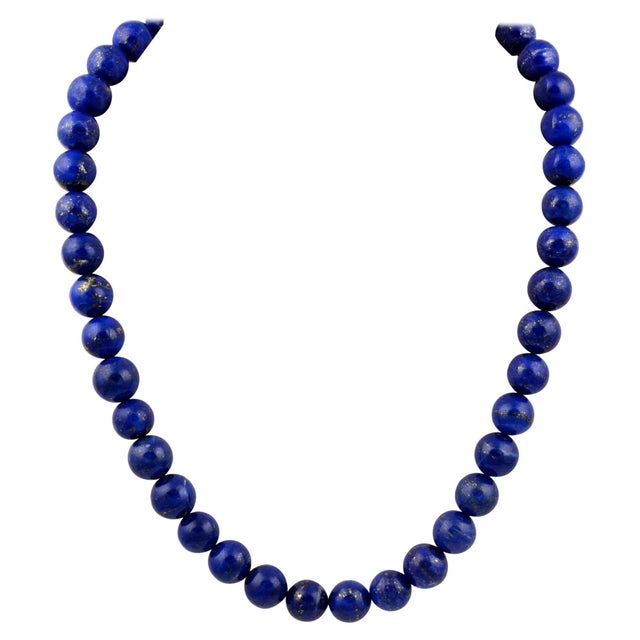 Vintage Lapis Lazuli Single Strand Necklace with 14 Karat Yellow Gold Lobster For Sale - Image 15 of 18