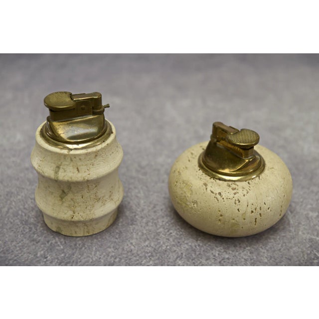 Lighters in Brass on a Travertine Stone Base attributed to Fratelli Mannelli, 1970s, Set of 2 For Sale - Image 6 of 6
