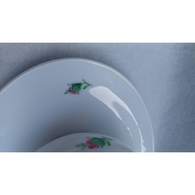 Ceramic Vintage Porcelain Gravy Sauce Boat in Pink Rose Pattern from Meissen, 1970 For Sale - Image 7 of 11