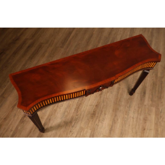 Traditional Henkel Harris Federal Style Mahogany Console Table For Sale - Image 3 of 18