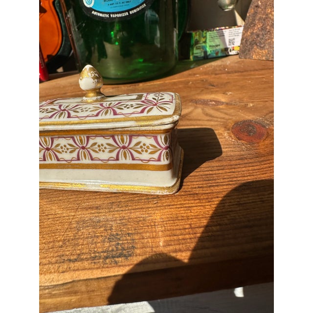 1970s Small 1970s Ceramic Catchall With Matching Lid and Gold Accents For Sale - Image 5 of 7