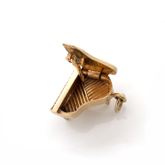 Vintage 1950s 14k Articulating Pianoforte Charm, Piano Pendant For Sale - Image 12 of 15