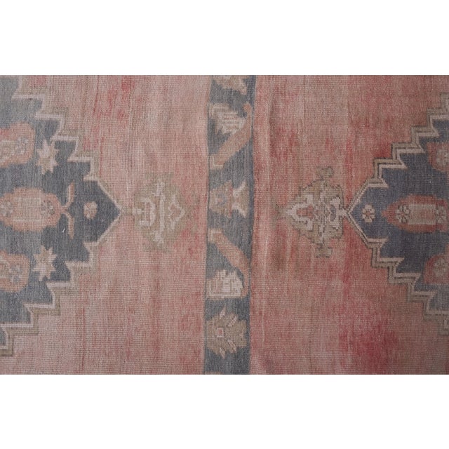 Light Pink 1960s Vintage Turkish Oushak Extra Long and Wide Runner - Stair Tread For Sale - Image 8 of 13