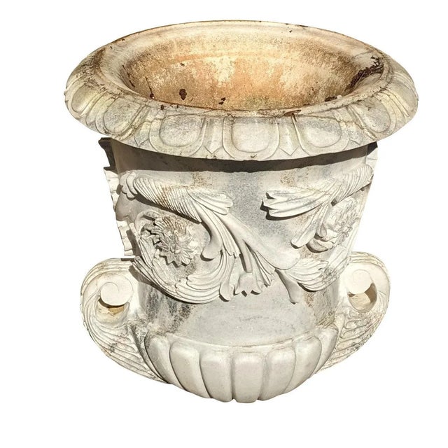 Neoclassical Monumental Vintage Italian Neoclassical Marble Garden Planter Jardinière For Sale - Image 3 of 12