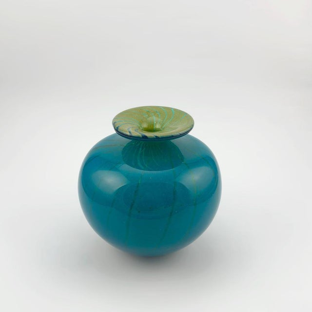 Turquoise Glass Squat Bottle Vase in Ming Pattern, 1979 For Sale - Image 3 of 12