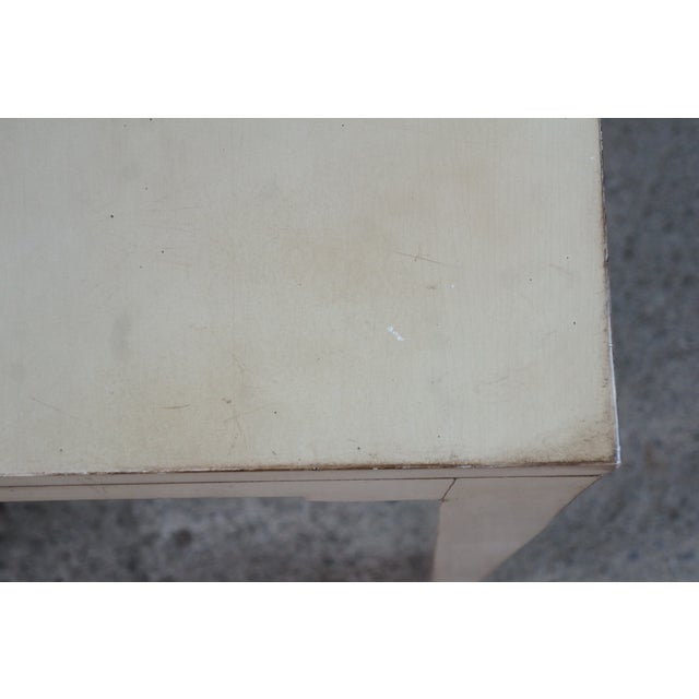 Cream Late 20th Century Hollywood Regency Style Cream Painted Square Bunching Table 22" For Sale - Image 8 of 17