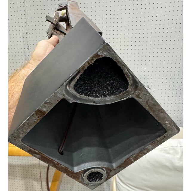 Vintage Brutalist Brutal Unsigned Harry Balmer Abstract Steel Cubist Table Lamp For Sale - Image 11 of 12