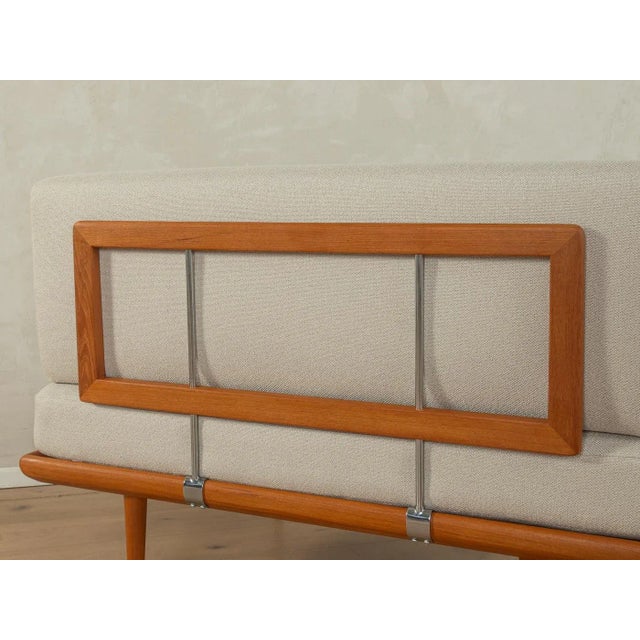 Cream Minerva Sofa by Peter Hvidt & Orla Molgaard Nielsen, 1950s For Sale - Image 8 of 11