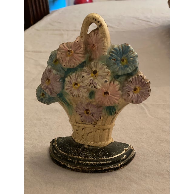 1930s Vintage 1930s Hubley Bouquet Cast Iron Doorstop For Sale - Image 5 of 5