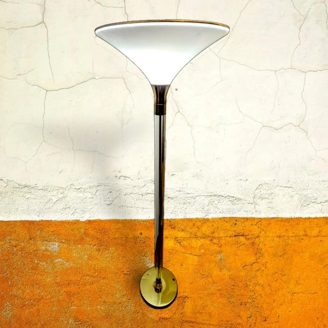 1980s Postmodern Lucite and Brass Lucite Torchiere With Wide Brim Acrylic Saucer Shade For Sale - Image 12 of 12