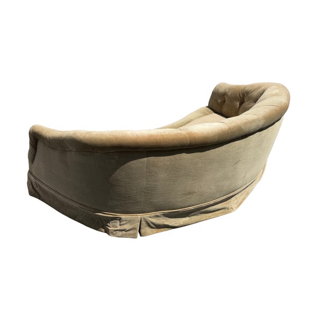 1960s Vintage Mid-Century Hollywood Regency Curved Velvet Crescent Sofa For Sale - Image 5 of 9