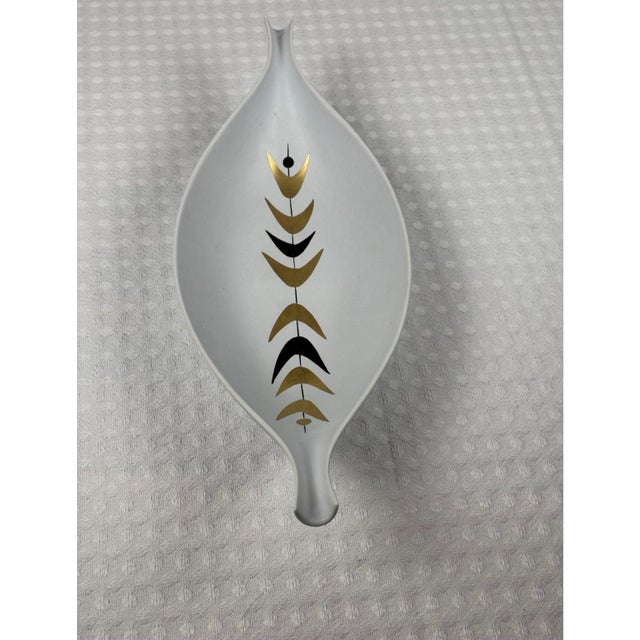 Stig Lindberg Pongo Leaf Tray: Mid-Century Modern Scandinavian Pottery For Sale In Denver - Image 6 of 11