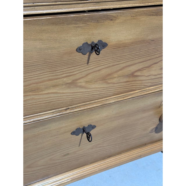 Antique Pine Two Over Two Drawers - Chest of Drawers From England For Sale - Image 16 of 18