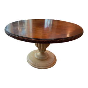 Two-Tone Round Pedestal Dining Table With Carved Apron and 22” Leaf