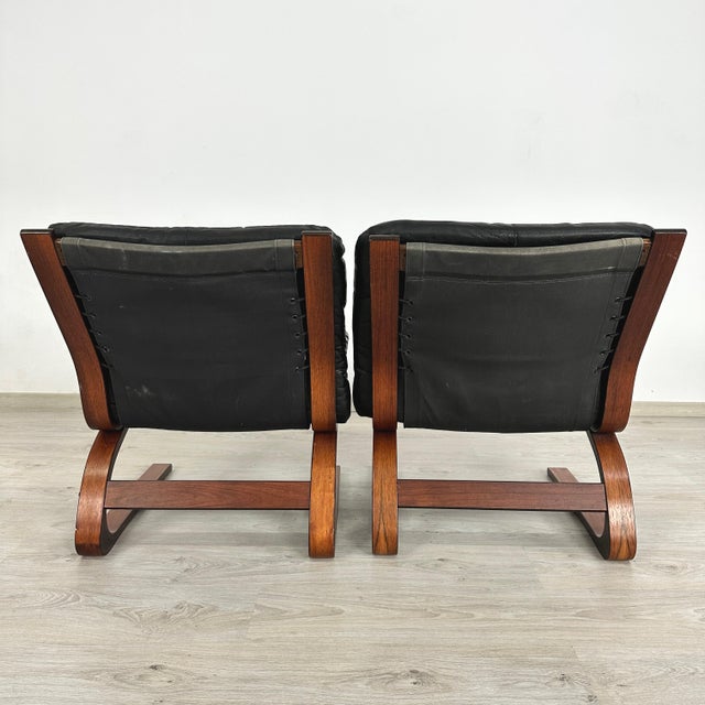 1960s Kengu-Chairs by Elsa & Nordahl Solheim – A Pair For Sale - Image 5 of 8