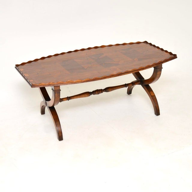 Vintage Oyster Veneer Coffee Table in Yew Wood, 1930s For Sale - Image 9 of 9