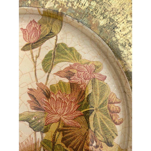 This is a vintage hand made chinoiserie decorated glass plate by Lesley Roy. This plate has been reversed painted with...