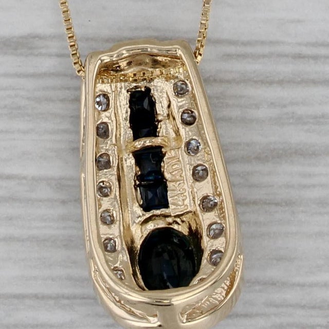 Modern 0.88ctw Sapphire Diamond Pendant Necklace 14k Yellow Gold 19" Box Chain For Sale - Image 3 of 6