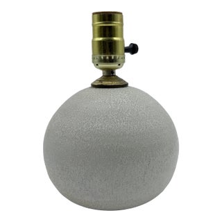 Vintage Steve & Miky Cunningham Studio Pottery Sphere Ball Lamp, Iowa, Circa 1980s–1990s For Sale
