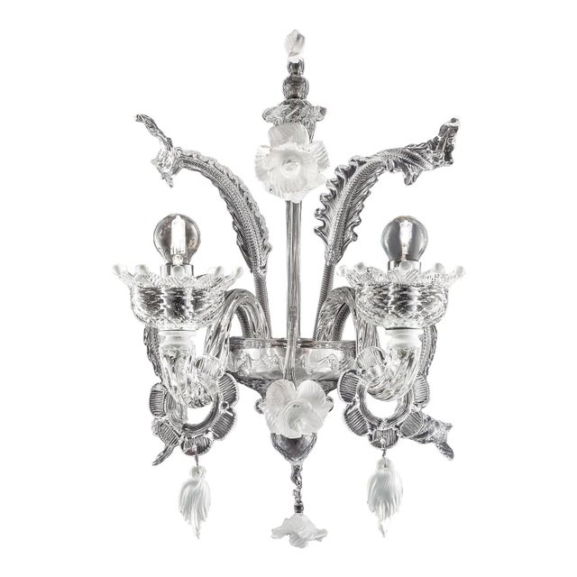 Venetian Style Transparent and White Floral Murano Glass Wall Light by Simoeng for Simoeng For Sale - Image 7 of 7