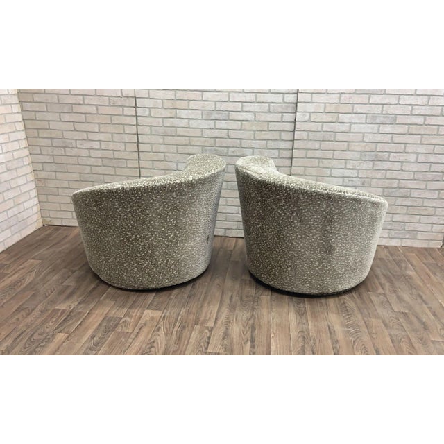 Mid Century Modern “Nautilus” Swivel Chairs Vladimir Kagan for Weiman - Pair Pair of Mid-Century Modern “Nautilus” swivel...