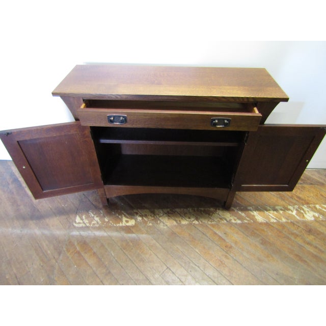 2000 - 2009 Stickley Solid Oak Mission or Arts and Crafts Style Console Cabinet For Sale - Image 5 of 10