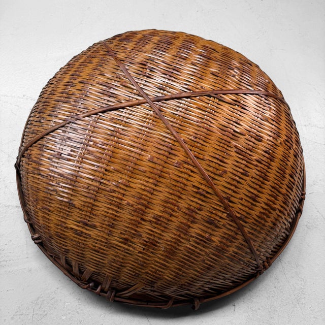 Brown Vintage Japanese Bamboo Zaru Harvest Basket, 1950s For Sale - Image 8 of 11