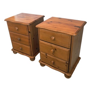 Vintage Bedside Tables in Pine, 1980s, Set of 2 For Sale