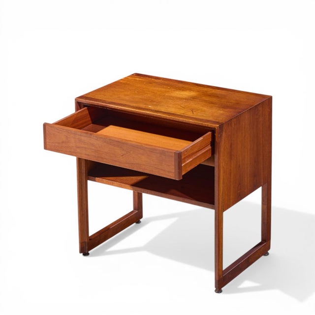 Jens Risom Mid Century Nightstands - Pair For Sale - Image 10 of 11
