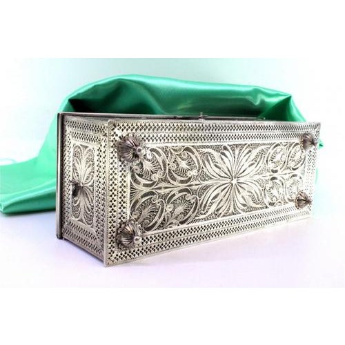 Filigree Silver Box with Applications and Monogram Plaque Lid and Round Feet For Sale - Image 5 of 11