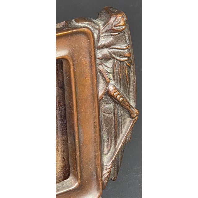 Early 20th Century Bronze Art Nouveau Photo Frame With Grasshoppers For Sale - Image 5 of 11
