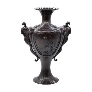 Antique Japanese Meiji Bronze Amphora For Sale