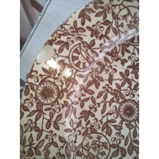 English Late 19th Century English Brown and White Chintz Transferware Plate For Sale - Image 3 of 8