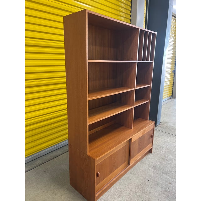 Authentic Domino Mobler teak bookcase Two pieces Shelves are movable