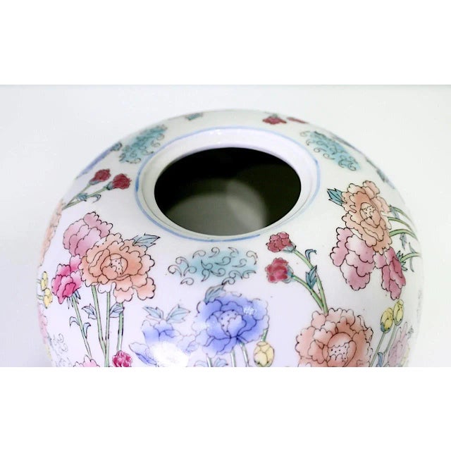 Paint Vintage Chinese Porcelain Ginger Jar One Thousand Flowers Design Over White Glaze For Sale - Image 7 of 9