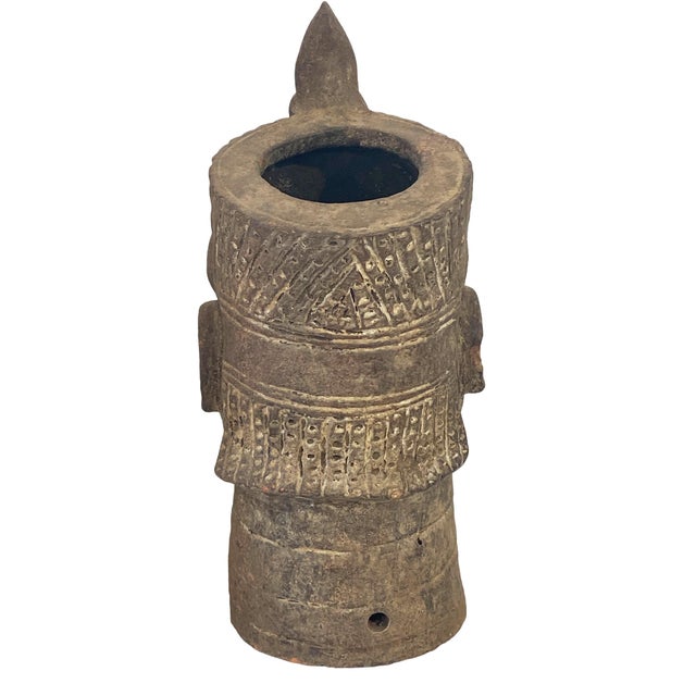 Vintage Rare Large Ife Clay / Terracotta Head of Oni Yoruba Nigeria African 17.5" H For Sale In New York - Image 6 of 6