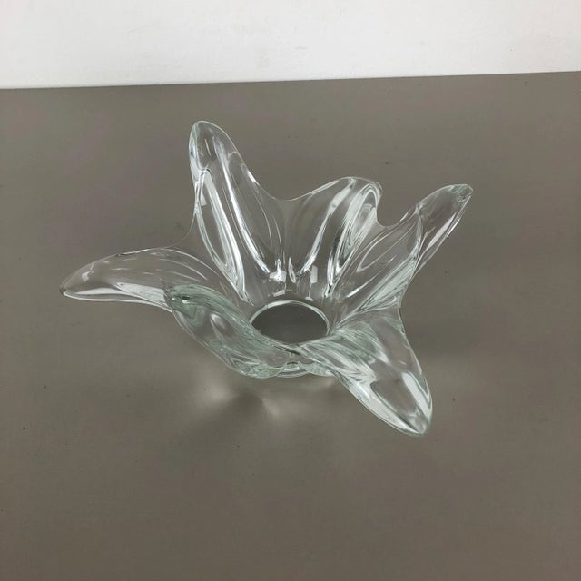 Large French Floral Crystal Glass Shell Bowl from Art Vannes, France, 1970s For Sale - Image 3 of 18