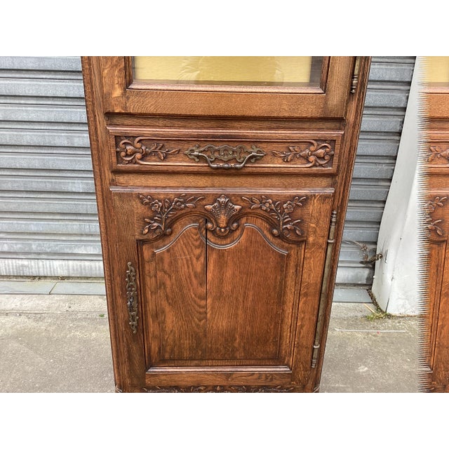 Charming Antique French Bonnettiere/Cabinet For Sale - Image 4 of 15