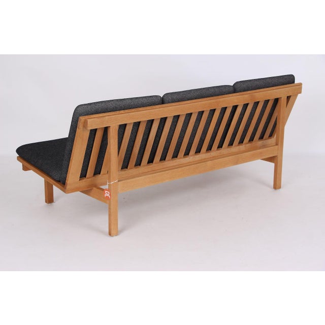 Wood Sofa by Børge Mogensen for Fredericia, 1967 For Sale - Image 7 of 11