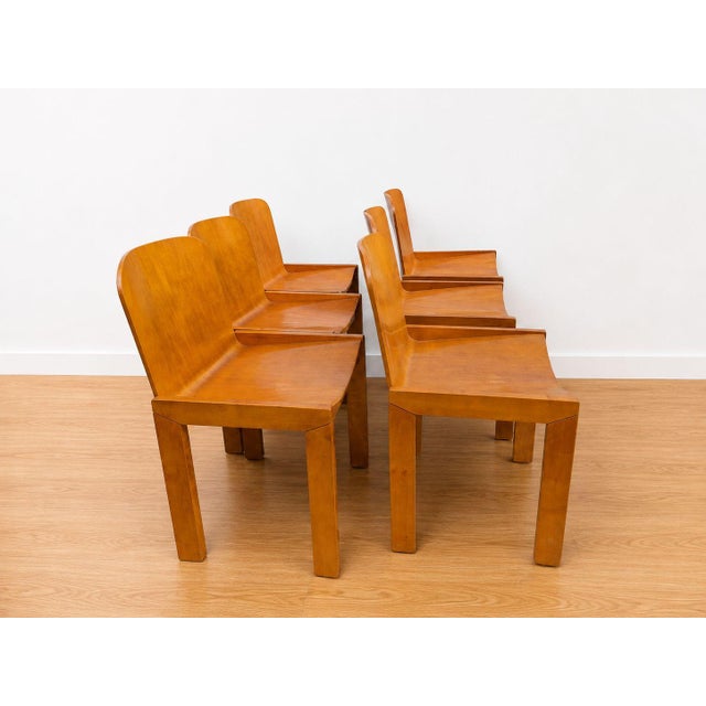 1970s Vintage Bentwood Chairs attributed to Afra and Tobia Scarpa for Molteni, 1970s, Set of 6 For Sale - Image 5 of 18