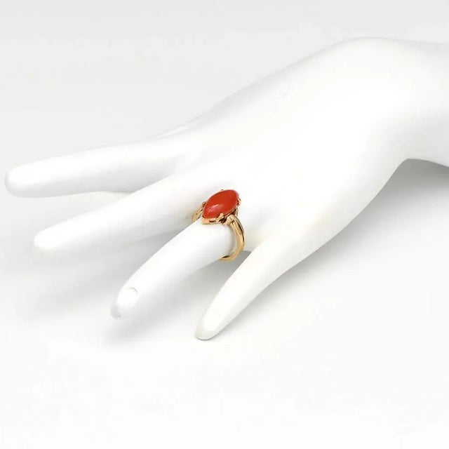 1990s 14KY Vintage Coral(4.72) Ring, size 4.25 For Sale - Image 5 of 5