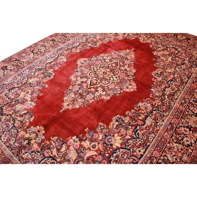 Textile Antique Middle Eastern Hand-Knotted Sarough Rug For Sale - Image 7 of 10