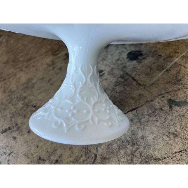 Fenton Art Glass Company Vintage Spanish Lace White Milk Glass Cake Stand For Sale - Image 4 of 5